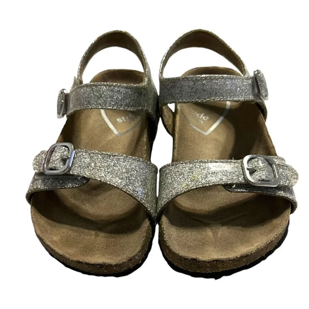 Stride Rite Sz 8.5 Silver Sparkle Zuly Buckle Sandals